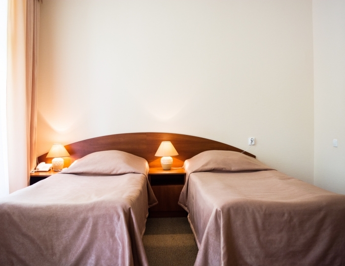 Комфорт Комфорт 2-местный вид на парк (к.1,к.3,к.6) - Санаторий «Магадан»