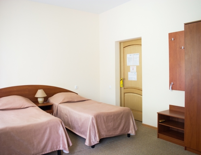 Комфорт Комфорт 2-местный вид на парк (к.1,к.3,к.6) - Санаторий «Магадан»