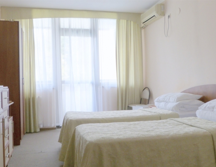 Стандартный Стандарт 2-местный вид на парк (к2,к4) - Санаторий «Магадан»