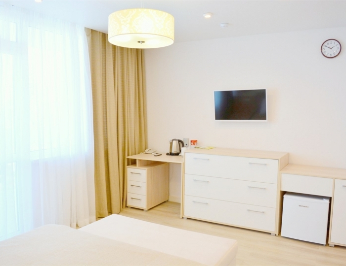 Комфорт 2-местный корпус 1,3,6 (вид на море) - Санаторий «Магадан»